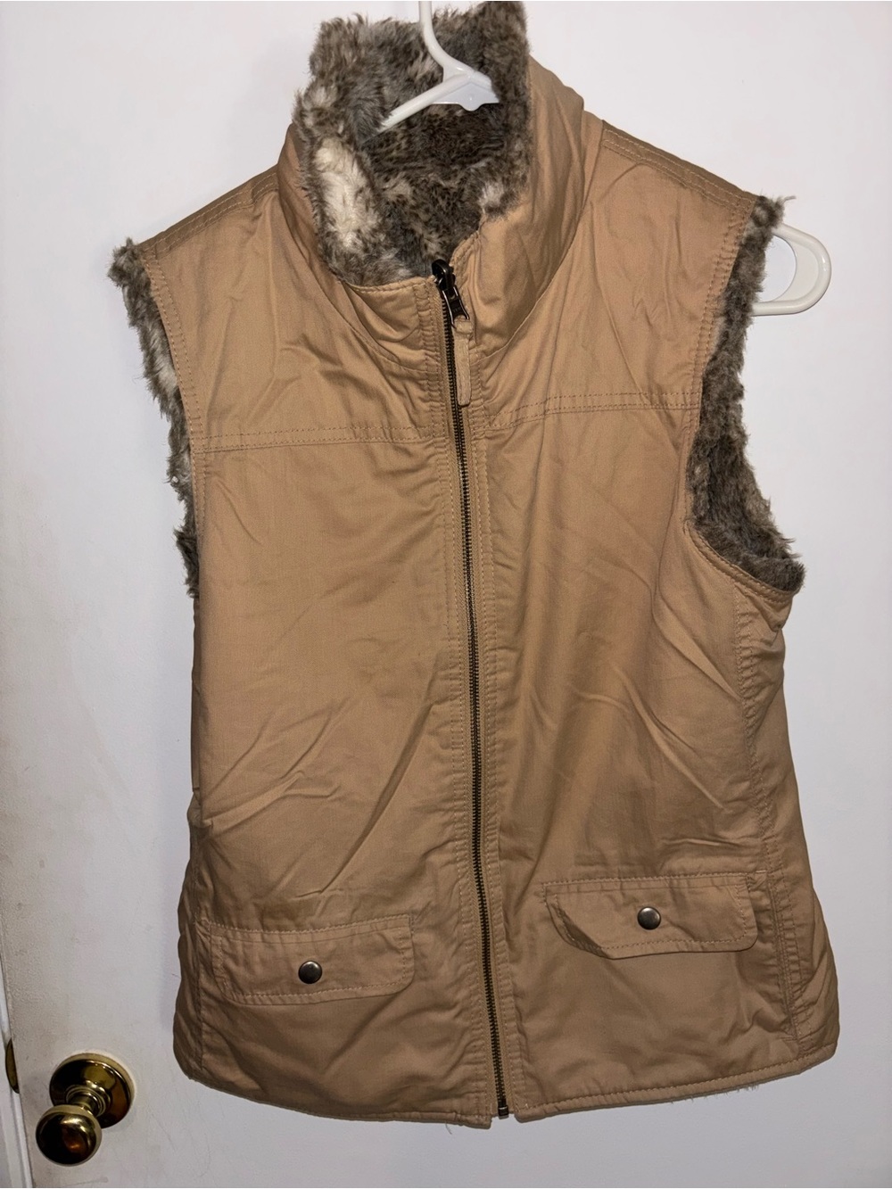 Vintage Reversible GAP Tan Faux-Fur Lined Sleeveless Vest
